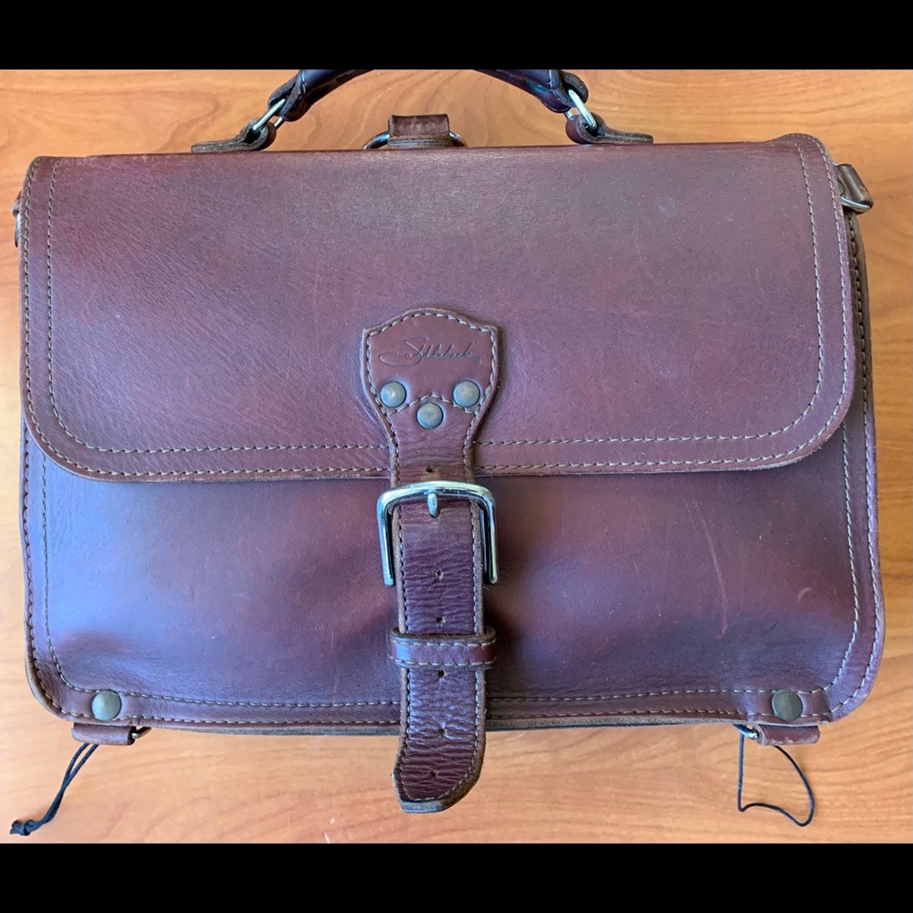 Saddleback Leather Medium Thin Briefcase in Chestnut.